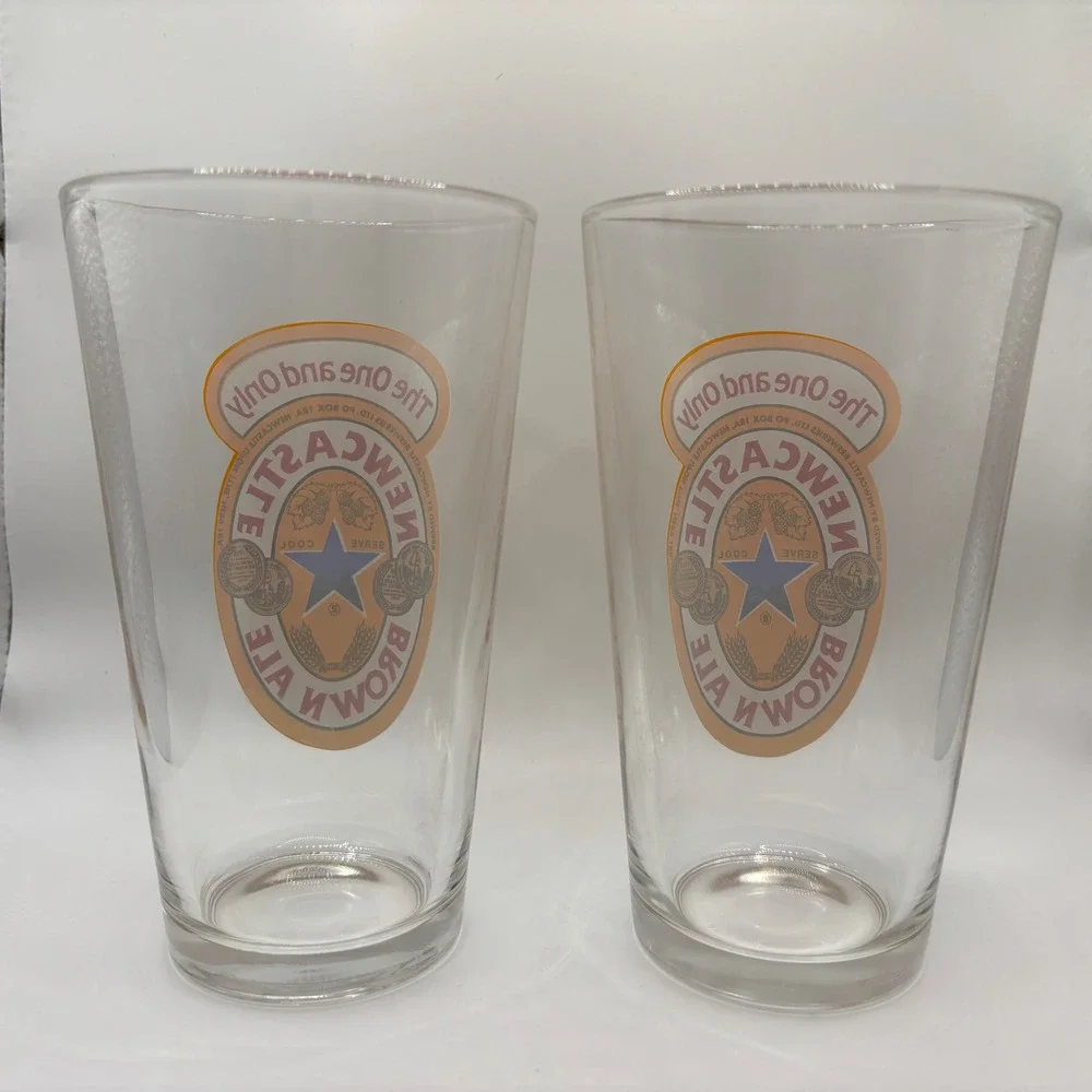Newcastle Brown Ale Beer Glasses Pint‎ Set of Two Clear Glass Collectible (1)